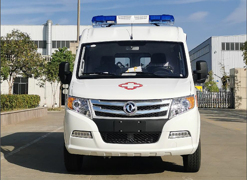 東風(fēng)御風(fēng)-短軸救護(hù)車(chē)