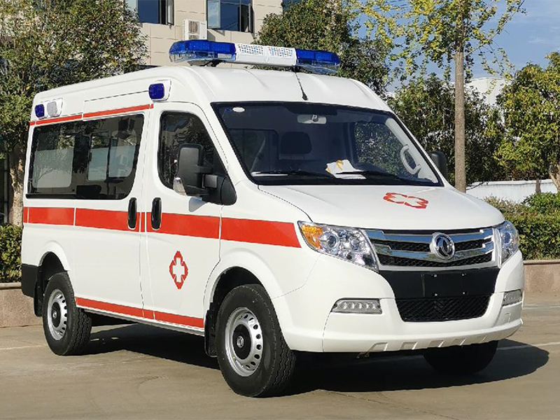 東風(fēng)御風(fēng)-短軸救護(hù)車