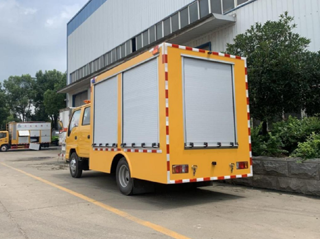 五十鈴200方雙排救險車